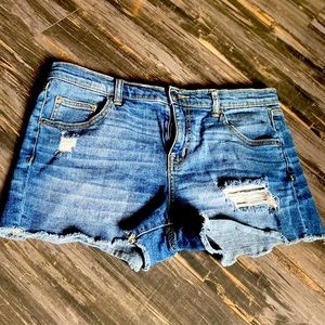 Size 10 stretch Jean shorts from target!!